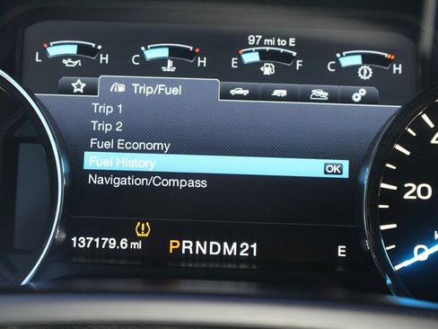 Used 2015 Ford F150 Lariat AWD/4WD image 23