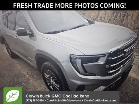 Used 2025 GMC Acadia Elevation image 2