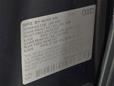 New 2025 Audi Q5 Prestige image 36