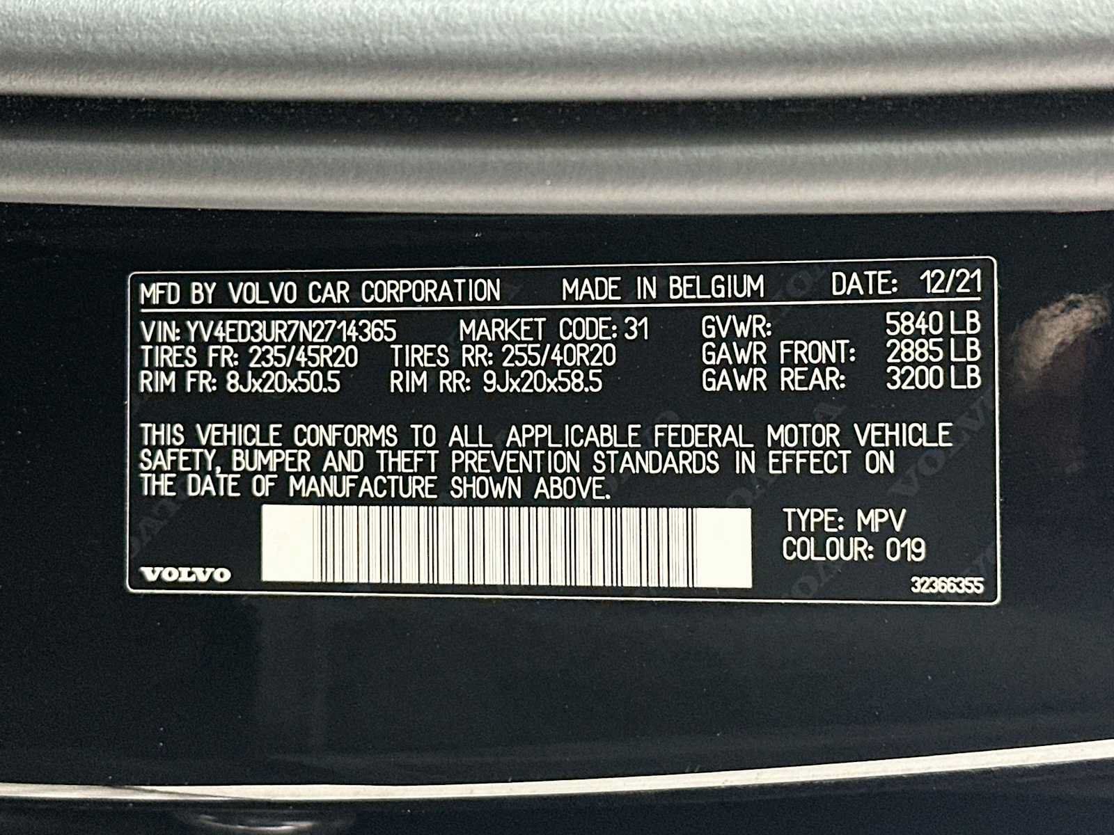 Used 2022 Volvo XC40 P8 Recharge Plus AWD/4WD image 31