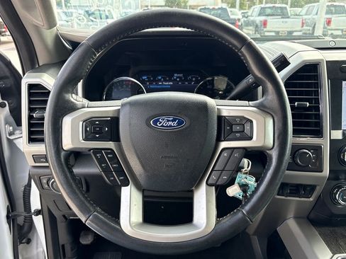 Used 2020 Ford F250 Lariat image 19