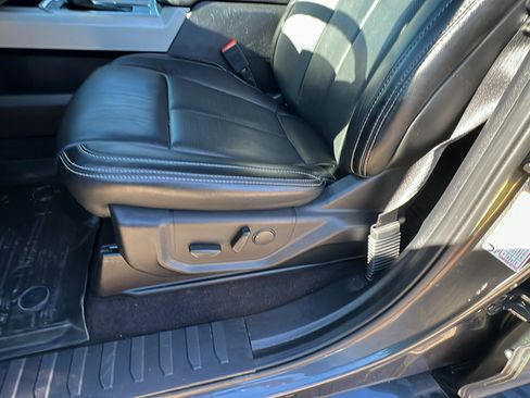 Used 2020 Ford F150 Lariat image 17