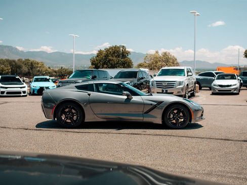 Used 2016 Chevrolet Corvette Stingray Coupe w/ Carbon Flash Badge Package RWD image 8