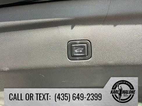 Used 2023 Chevrolet Tahoe Premier image 34