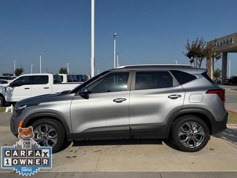 Used 2024 Kia Seltos S FWD image 9