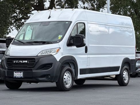 Used 2023 RAM ProMaster 2500 FWD image 7