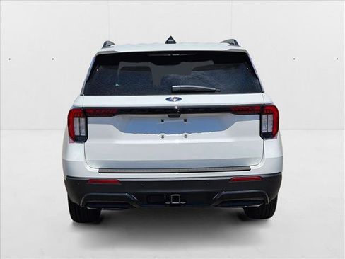 New 2025 Ford Explorer ST-Line image 6