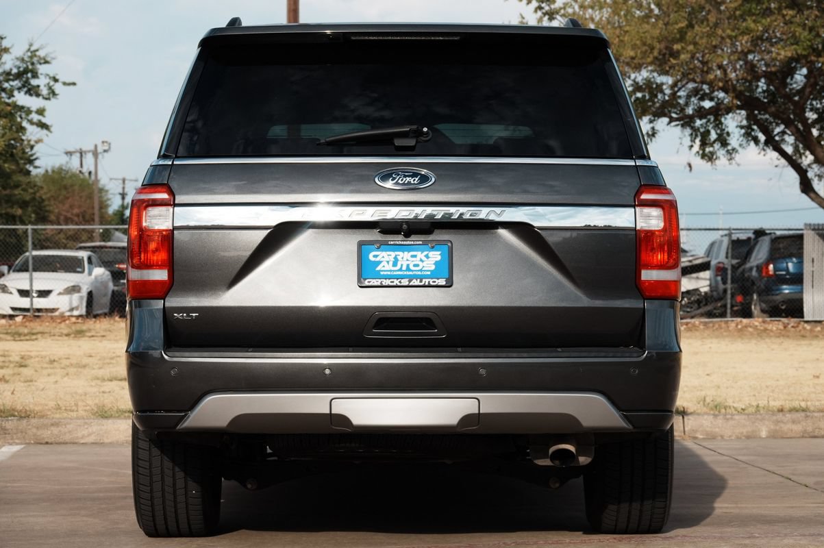 Used 2018 Ford Expedition XLT w/ Equipment Group 201A RWD image 16