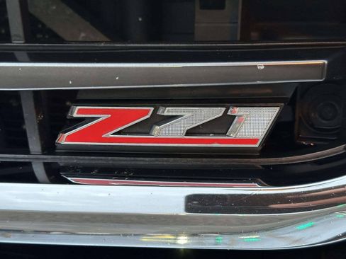 Used 2018 Chevrolet Silverado 2500 LT w/ All Star Edition AWD/4WD image 9