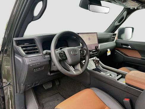 New 2026 Lexus GX 550 w/ Accessory Package (2T) AWD/4WD image 28