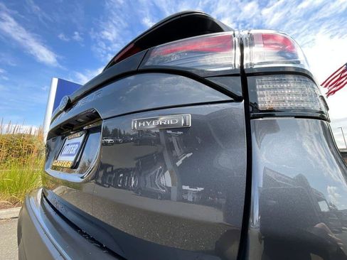 Used 2025 Subaru Forester Limited AWD/4WD image 7