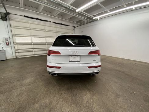 Used 2022 Audi Q5 e Prestige image 5