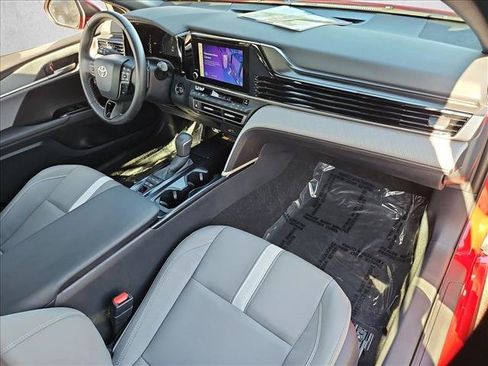 Certified 2026 Toyota Camry SE w/ Convenience Package FWD image 27