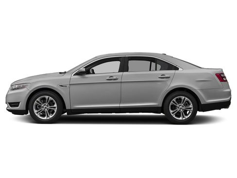 Used 2019 Ford Taurus Limited image 33