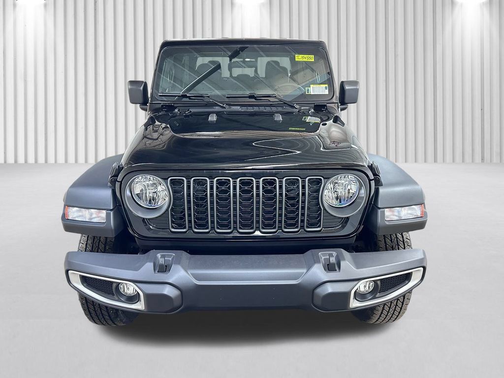 New 2026 Jeep Gladiator Sport AWD/4WD image 11