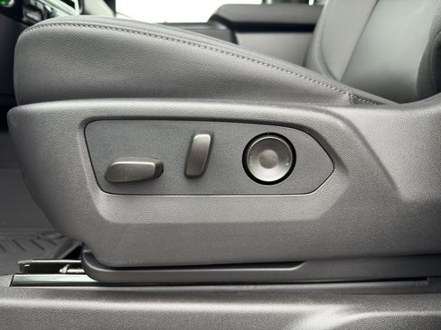 New 2026 Chevrolet Silverado 1500 LT image 12