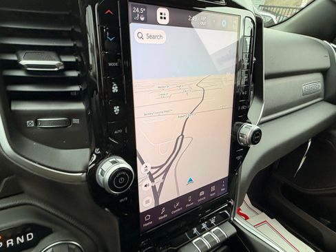New 2026 RAM 1500 Big Horn AWD/4WD image 17