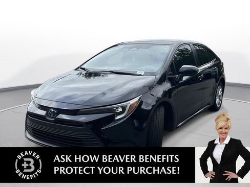 Used 2024 Toyota Corolla LE w/ LE Convenience Package FWD image 1