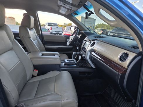 Used 2017 Toyota Tundra Limited image 29