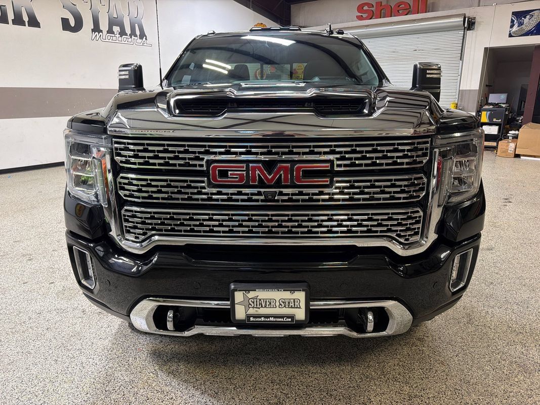 Used 2020 GMC Sierra 3500 Denali w/ Denali Ultimate Package AWD/4WD image 12