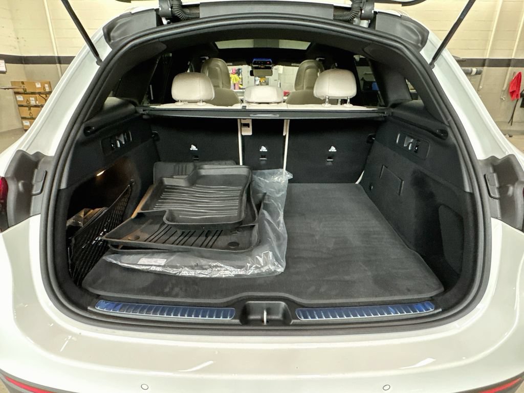 Certified 2026 Mercedes-Benz GLC 300 4MATIC image 31