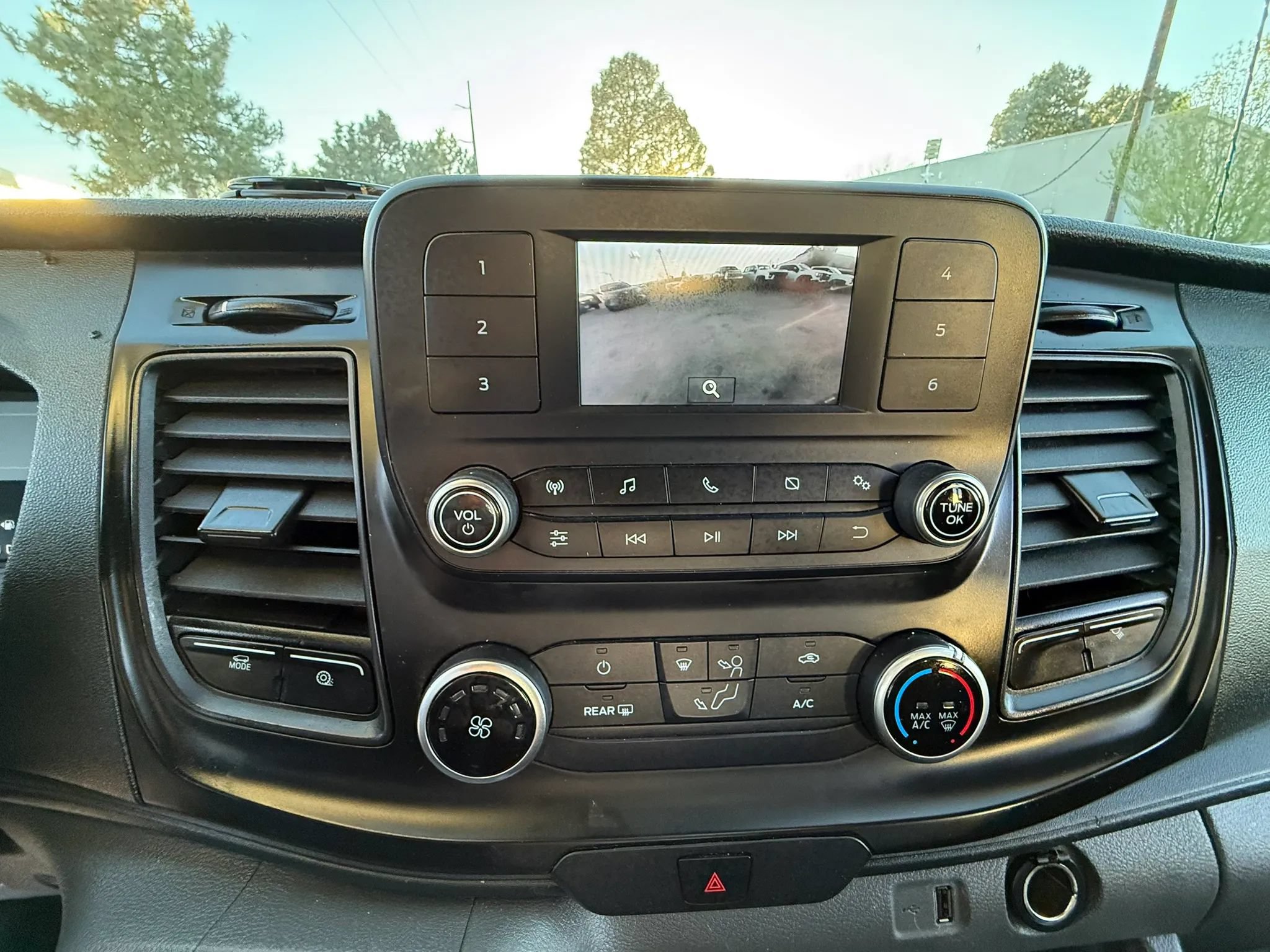 Used 2021 Ford Transit 250 Low Roof w/ Exterior Upgrade Package RWD image 38