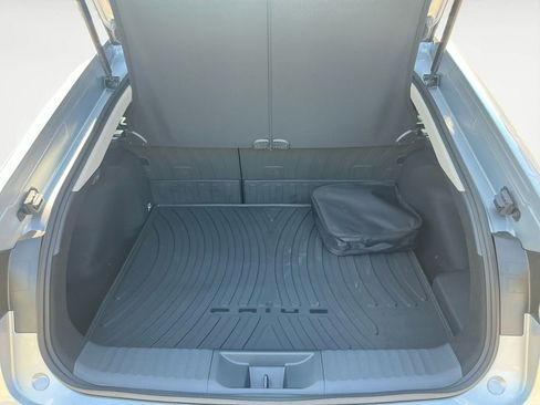 New 2026 Toyota Prius Plug-In Hybrid image 17