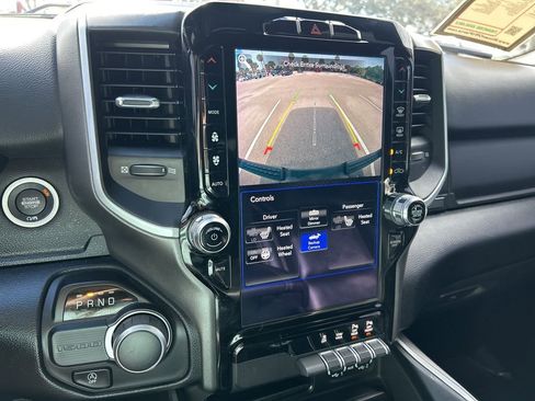 Used 2021 RAM 1500 Big Horn image 32