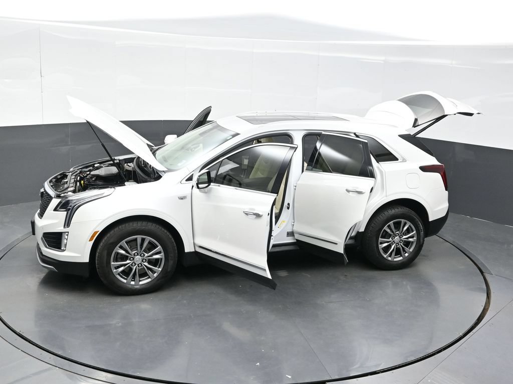 Used 2021 Cadillac XT5 Premium Luxury w/ LPO, Floor Liner Package AWD/4WD image 41