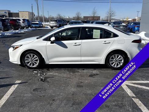 Used 2025 Toyota Corolla XLE image 10