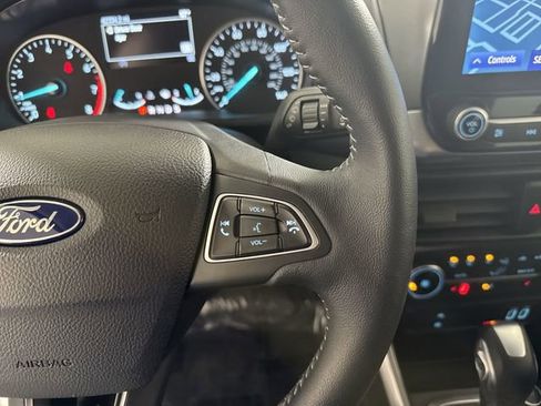 Used 2022 Ford EcoSport SES image 12
