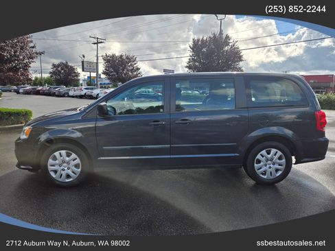 Used 2014 Dodge Grand Caravan American Value Package image 4