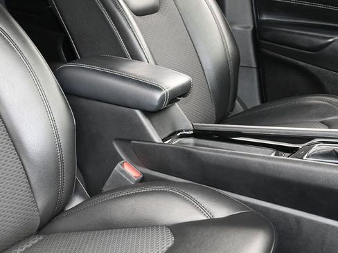 Used 2022 Jeep Compass Altitude image 39