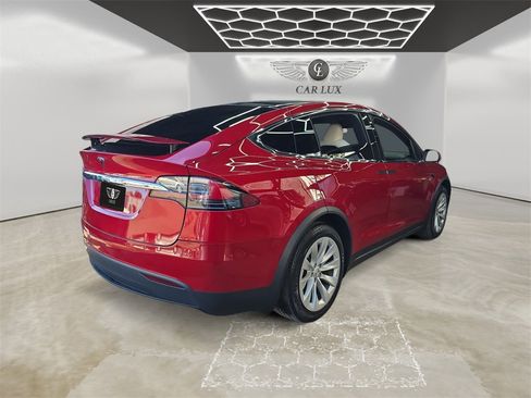 Used 2020 Tesla Model X Long Range image 5