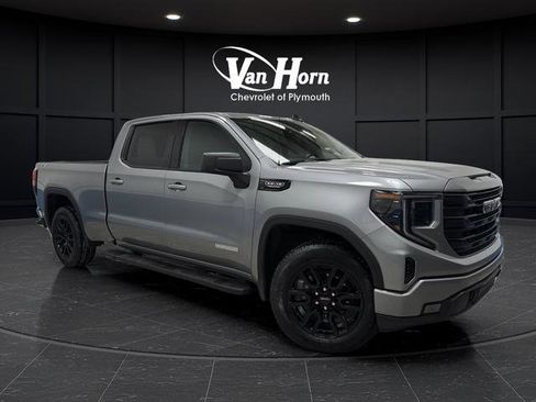 Used 2025 GMC Sierra 1500 Elevation image 42