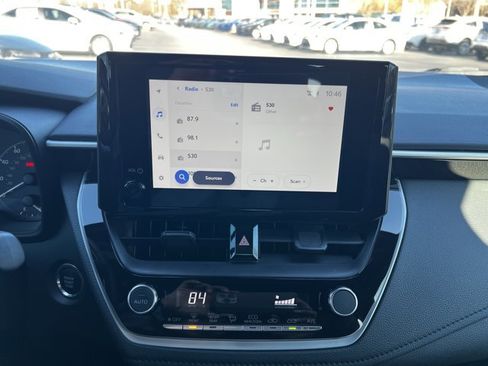 Certified 2025 Toyota Corolla SE image 13