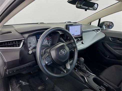Used 2024 Toyota Corolla LE image 11