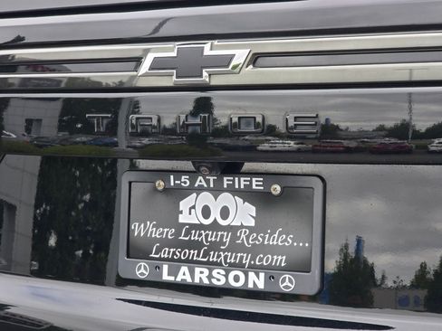 Used 2022 Chevrolet Tahoe Z71 w/ Z71 Off-Road Package AWD/4WD image 35