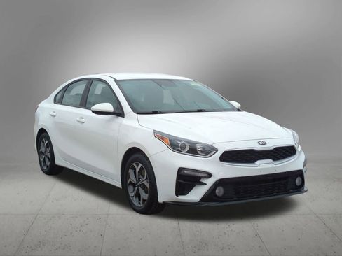 Used 2021 Kia Forte LXS image 8