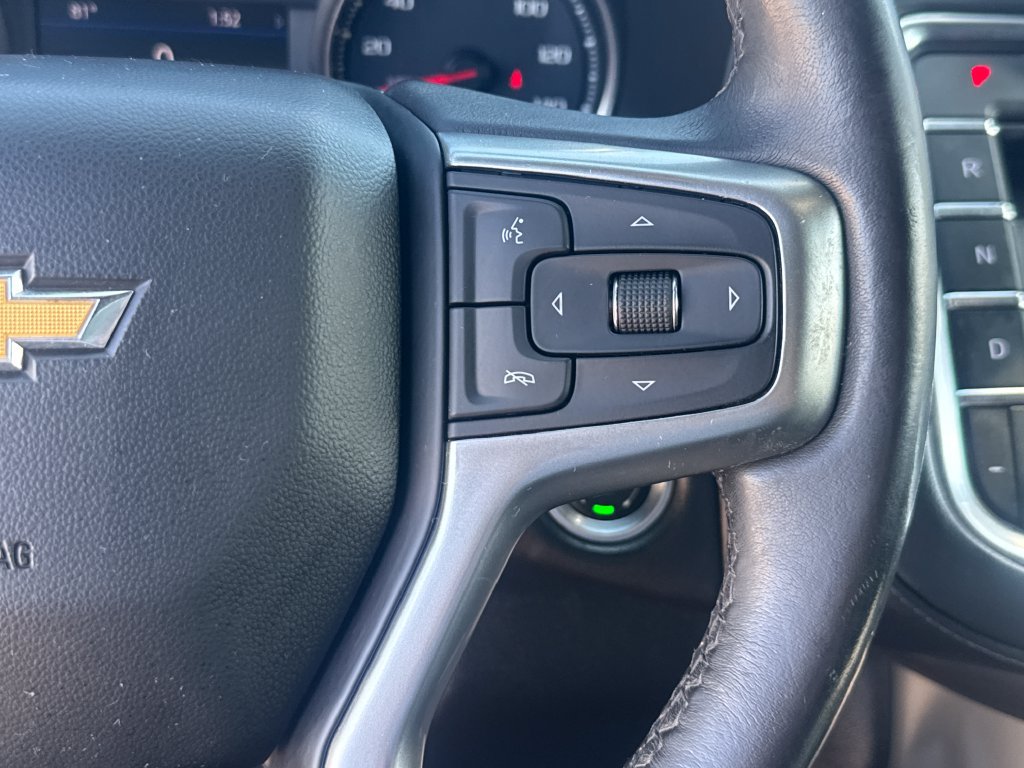 Used 2021 Chevrolet Suburban LT RWD image 17