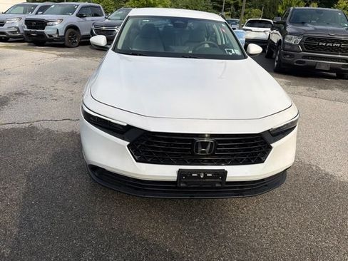 Used 2024 Honda Accord LX image 16