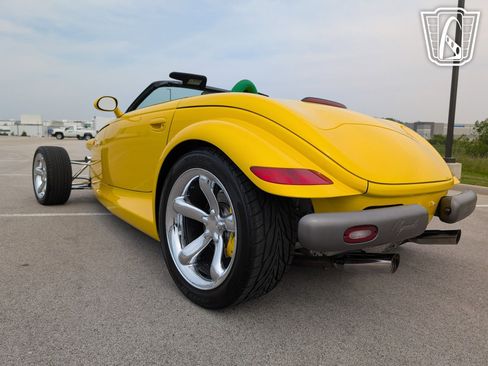 Used 1999 Plymouth Prowler image 9