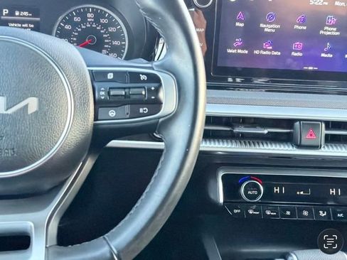 Used 2023 Kia K5 GT-Line image 29