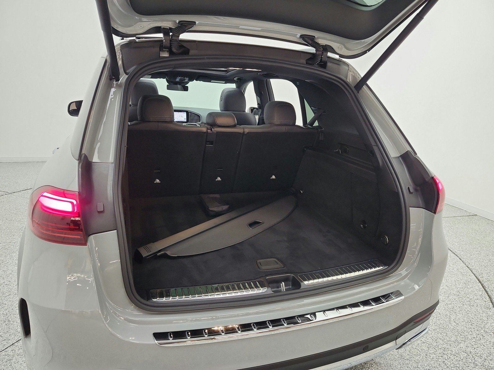 Used 2025 Mercedes-Benz GLE 450 4MATIC image 35