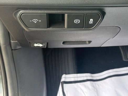 Used 2025 Kia K4 EX FWD image 25