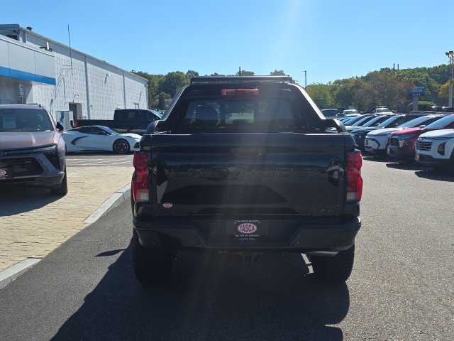 New 2026 Chevrolet Colorado ZR2 w/ Midnight Edition AWD/4WD image 3