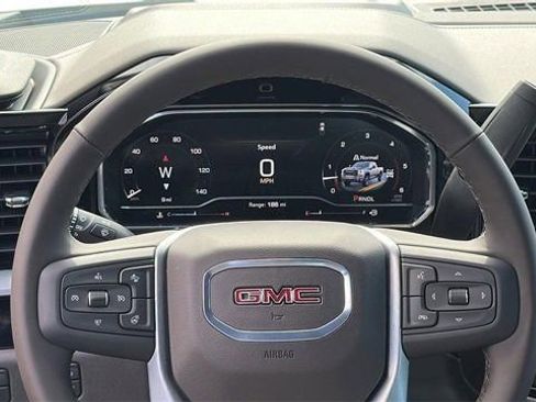 New 2025 GMC Sierra 3500 SLT w/ SLT Premium Package image 15