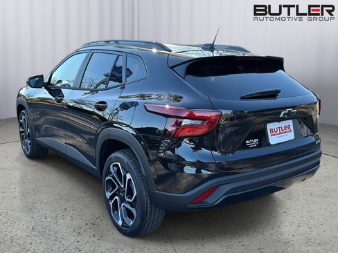 New 2026 Chevrolet Trax RS w/ Driver Confidence Package image 4