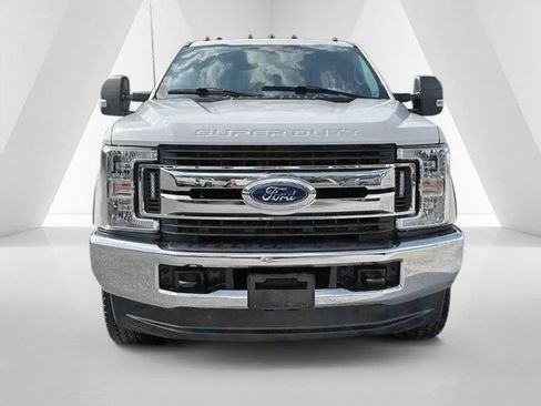 Used 2019 Ford F350 XL w/ STX Appearance Package AWD/4WD image 2