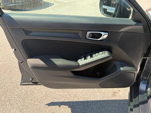 Certified 2025 Honda Civic Sport image 12
